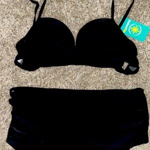 👙SALE👙SUNBURST TAN SWIM SUIT BLACK TWO PEICE